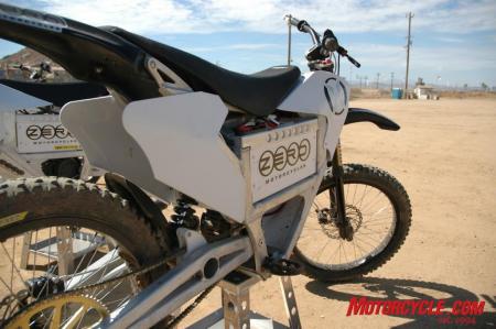 零电动摩托车有堆升级计划为2009年X模型。